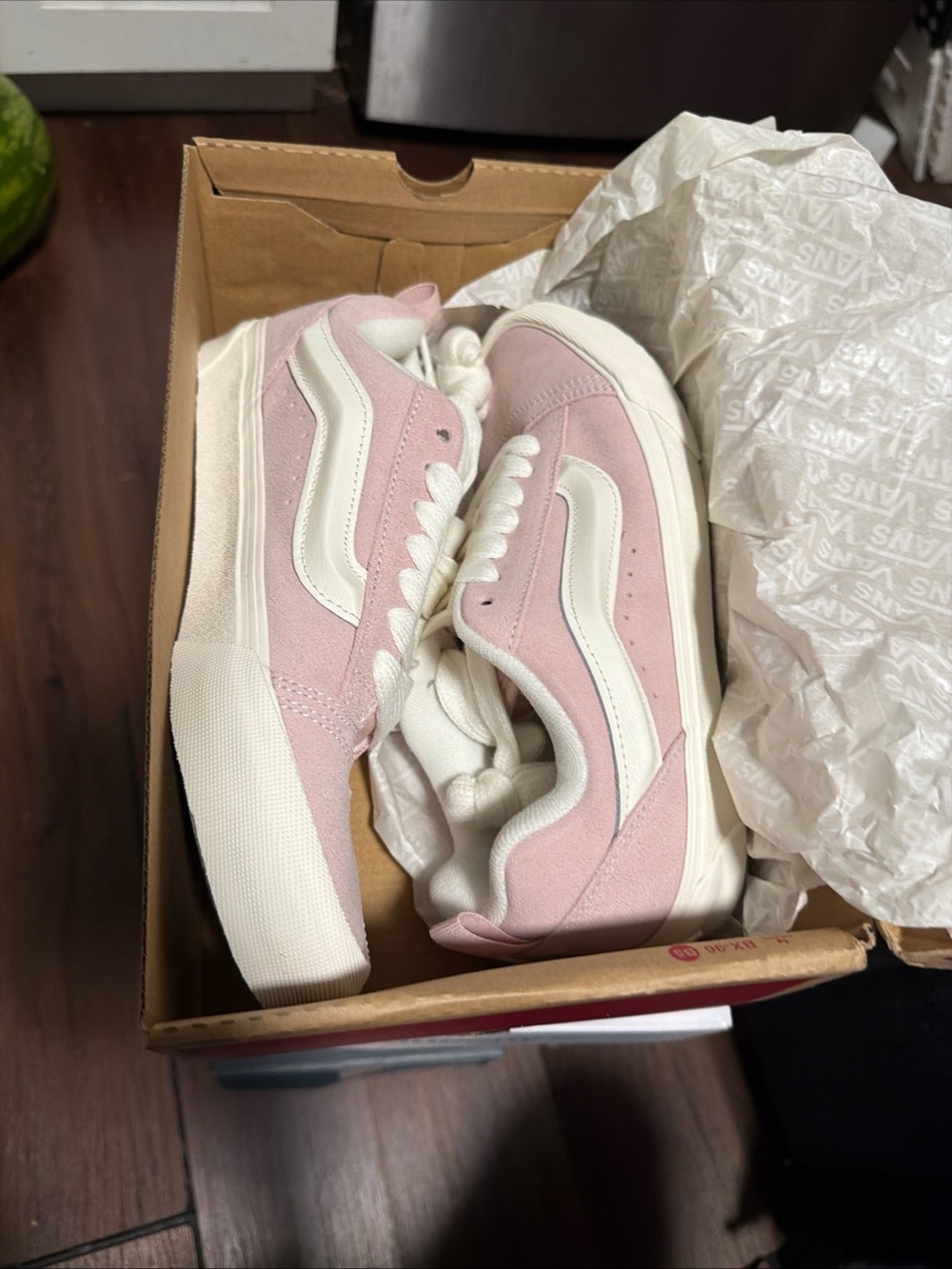VANS Knu Skool Sepia Rose Pink/White Low Top Lace-Up Skate Sneakers 7 Men 8.5 W